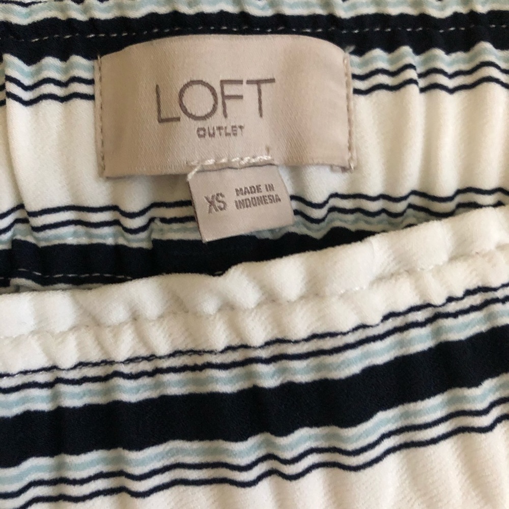 NWOT LOFT Striped Pants - Picture 3 of 4